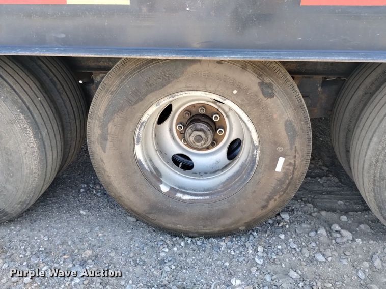 image for item DP3327 2001 SEI  equipment trailer