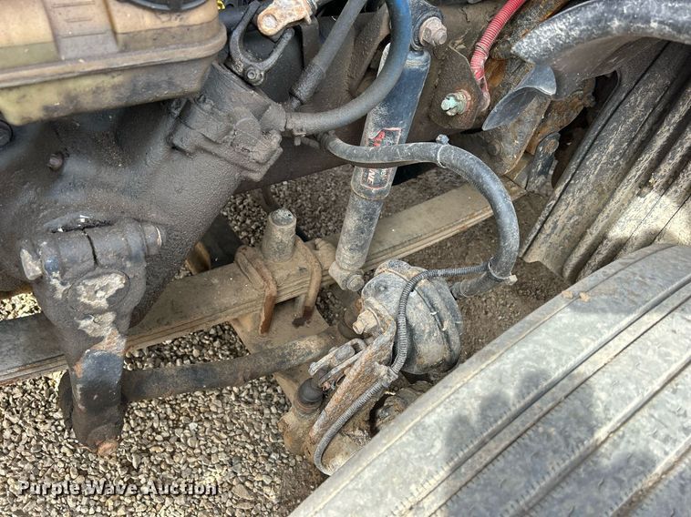 image for item DQ0998 2011 Freightliner Cascadia  semi truck