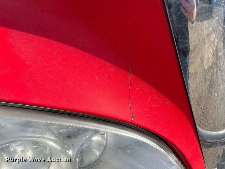 image for item DQ0999 2013 Freightliner Cascadia  semi truck