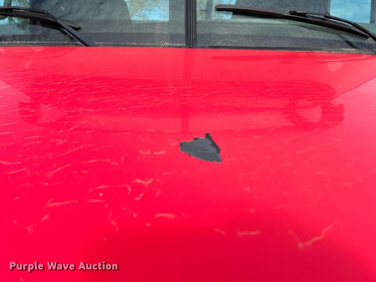 image for item DQ1000 2015 Freightliner Cascadia  semi truck