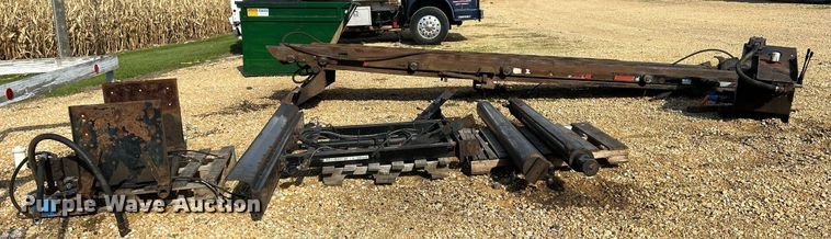 image for item DQ1006 Gabreath U5-EX-174  roll-off bed