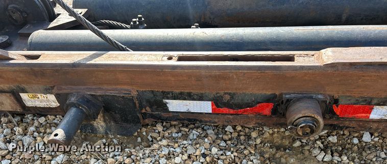 image for item DQ1006 Gabreath U5-EX-174  roll-off bed