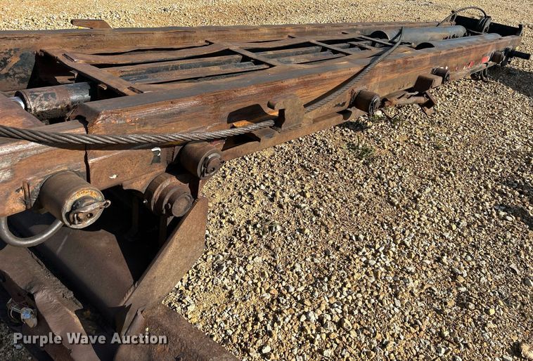 image for item DQ1006 Gabreath U5-EX-174  roll-off bed