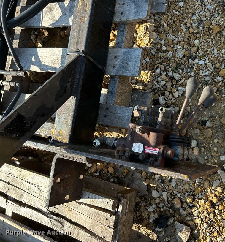 image for item DQ1006 Gabreath U5-EX-174  roll-off bed