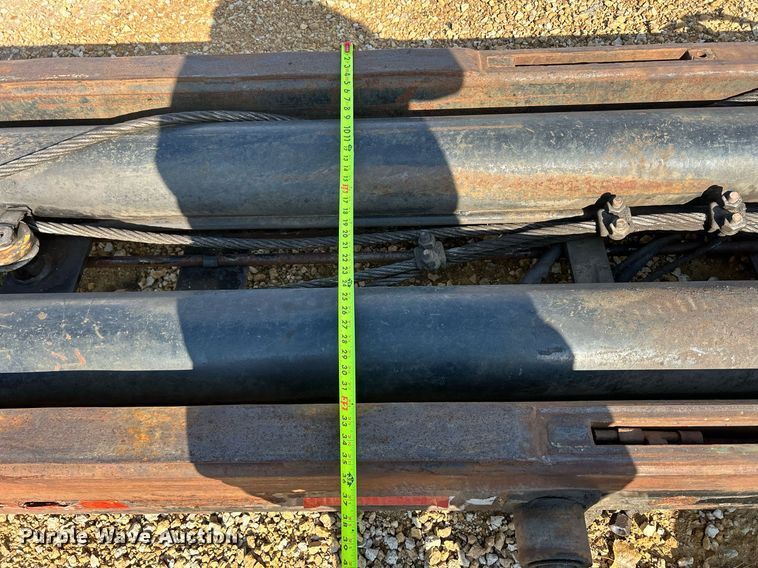 image for item DQ1006 Gabreath U5-EX-174  roll-off bed