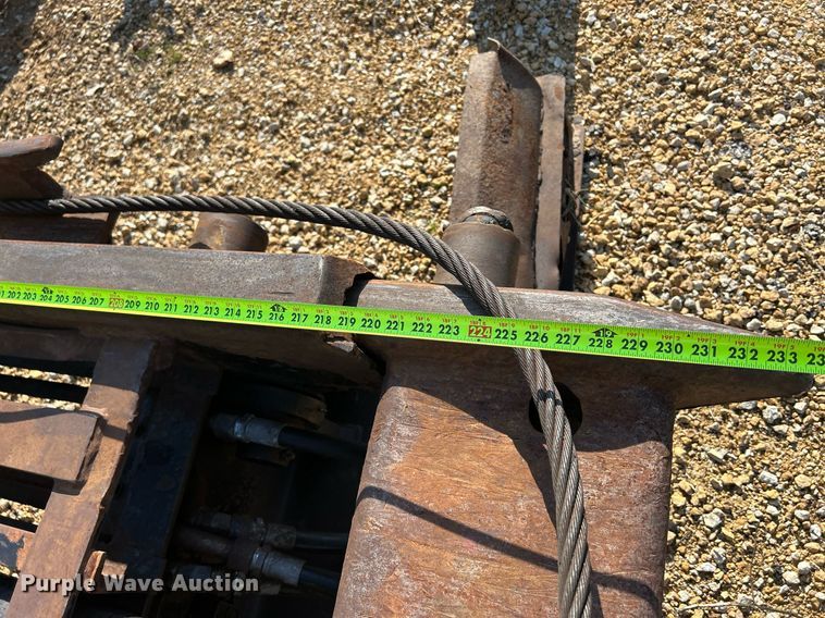 image for item DQ1006 Gabreath U5-EX-174  roll-off bed