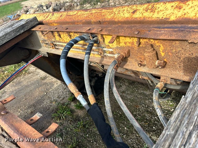 image for item DQ1011 1994 Load King 353 DFP  lowboy equipment trailer