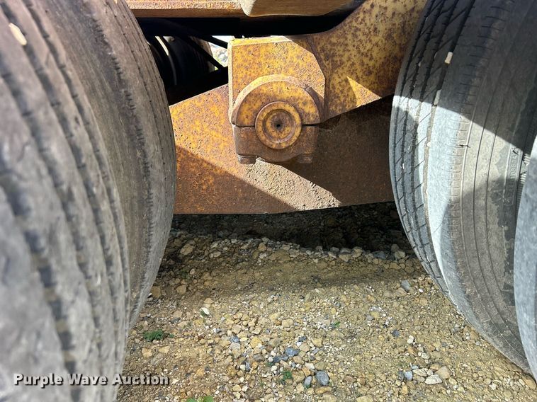 image for item DQ1011 1994 Load King 353 DFP  lowboy equipment trailer