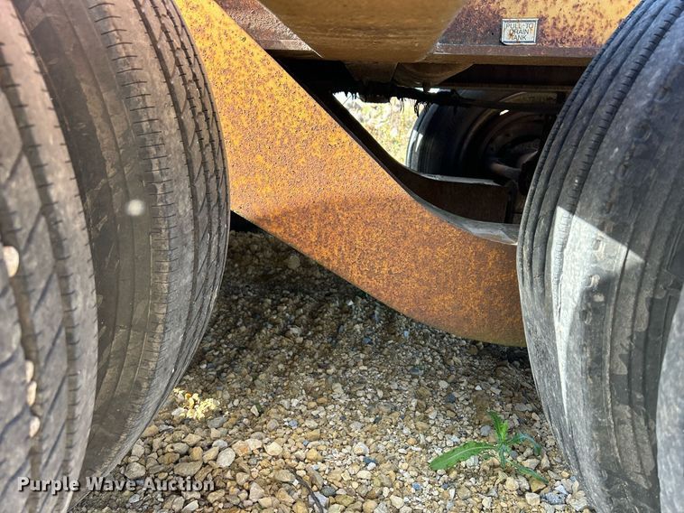 image for item DQ1011 1994 Load King 353 DFP  lowboy equipment trailer