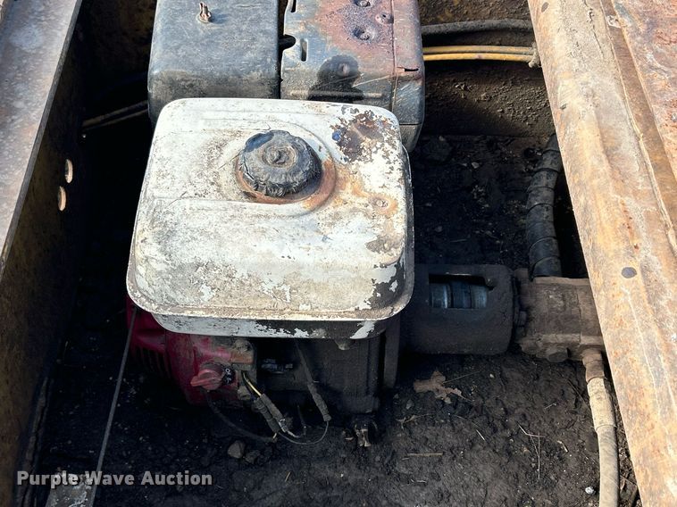 image for item DQ1011 1994 Load King 353 DFP  lowboy equipment trailer