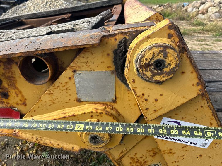 image for item DQ1011 1994 Load King 353 DFP  lowboy equipment trailer