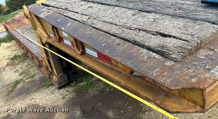image for item DQ1011 1994 Load King 353 DFP  lowboy equipment trailer