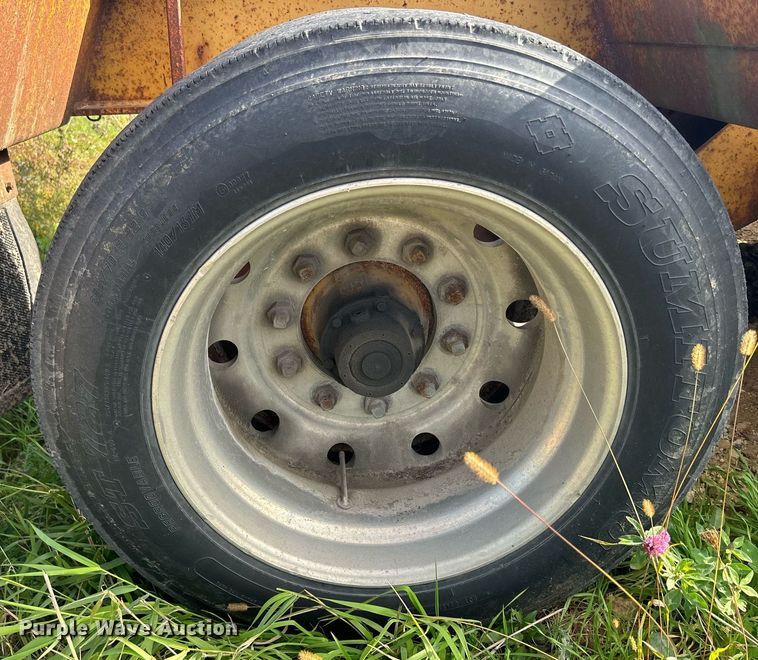 image for item DQ1011 1994 Load King 353 DFP  lowboy equipment trailer