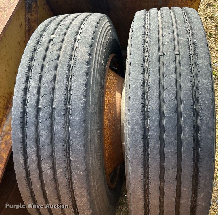 image for item DQ1011 1994 Load King 353 DFP  lowboy equipment trailer