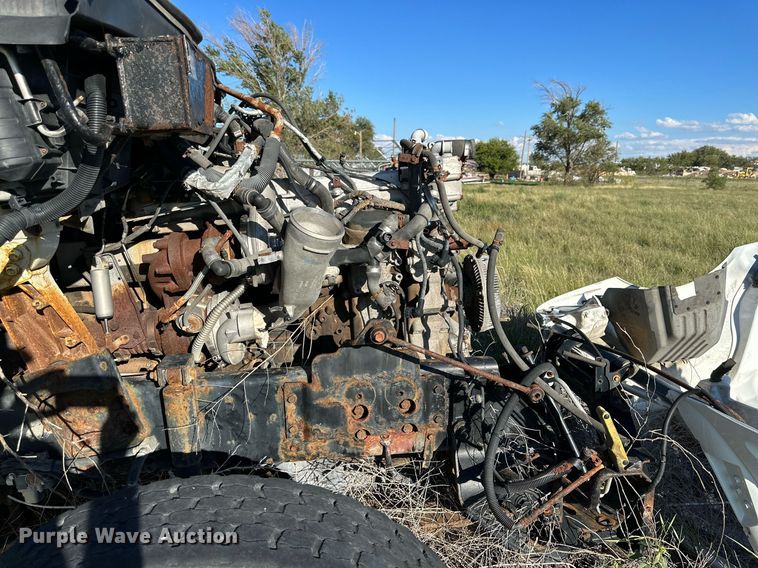 image for item DQ1444 2011 International ProStar  semi truck