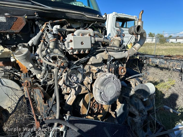 image for item DQ1444 2011 International ProStar  semi truck