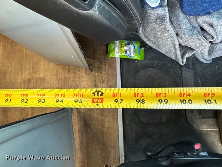 image for item DQ1457 2006 Sterling L-Line  box truck