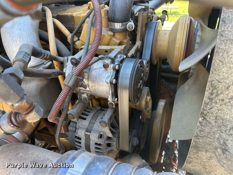 image for item DQ1457 2006 Sterling L-Line  box truck