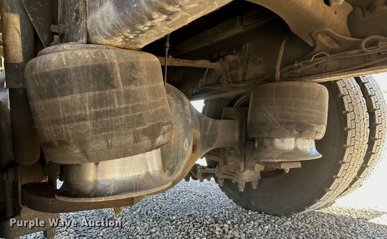 image for item DQ1457 2006 Sterling L-Line  box truck