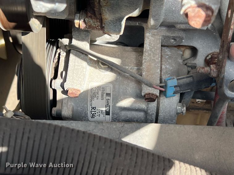 image for item DQ2254 2007 Freightliner Business Class M2  rollback truck