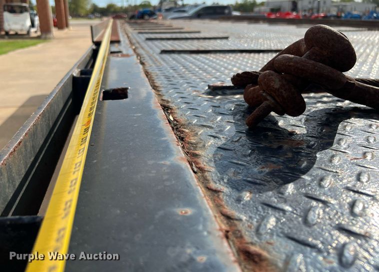 image for item DQ2254 2007 Freightliner Business Class M2  rollback truck