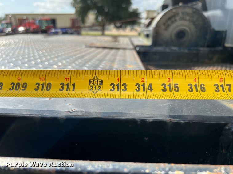 image for item DQ2254 2007 Freightliner Business Class M2  rollback truck