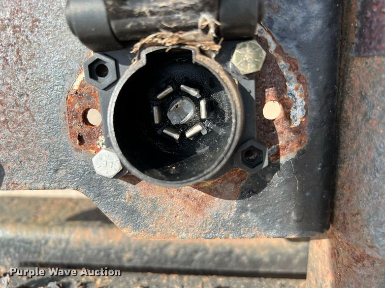 image for item DQ2254 2007 Freightliner Business Class M2  rollback truck