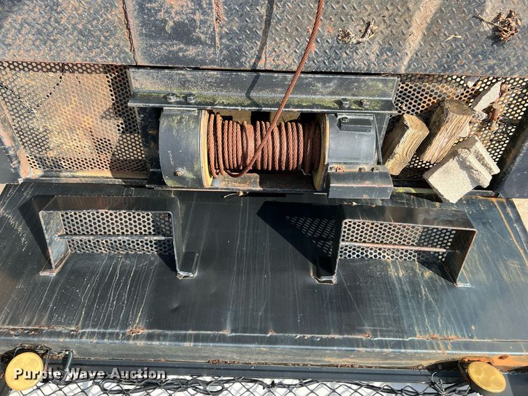 image for item DQ2254 2007 Freightliner Business Class M2  rollback truck