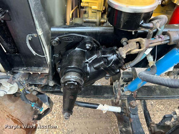 image for item DQ2255 2004 Peterbilt 379  semi truck