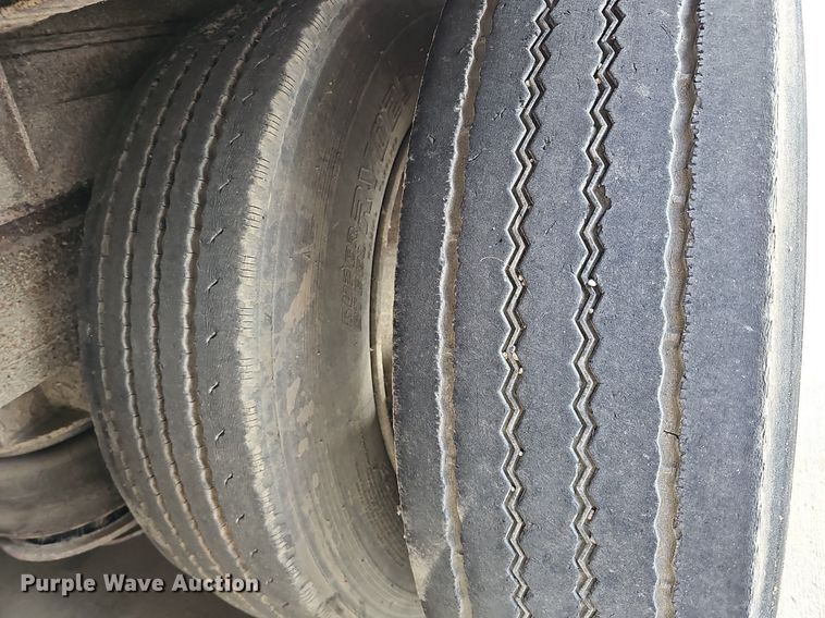 image for item DS5666 1992 Great Dane 7731TDSAL  dry van trailer