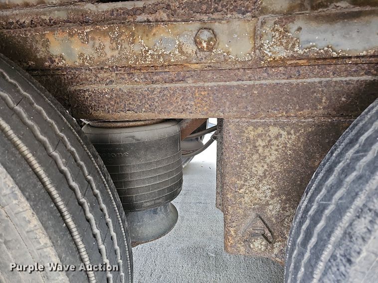 image for item DS5667 1986 Great Dane 7730TDAR1-F 48  dry van trailer