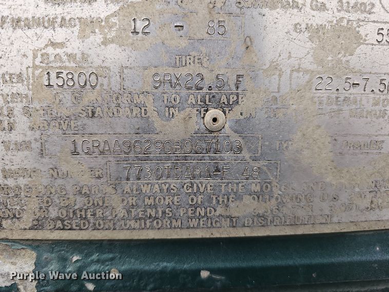 image for item DS5667 1986 Great Dane 7730TDAR1-F 48  dry van trailer