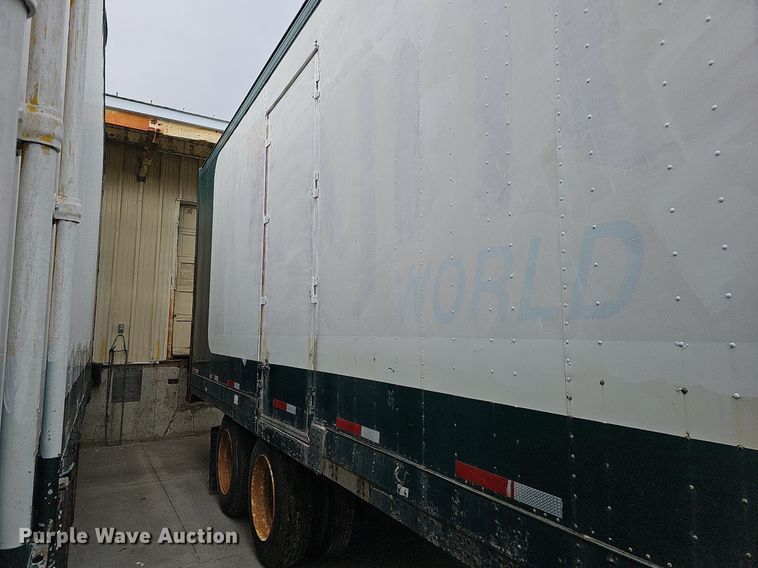 image for item DS5668 1988 Great Dane 7731TDAR 48  dry van trailer