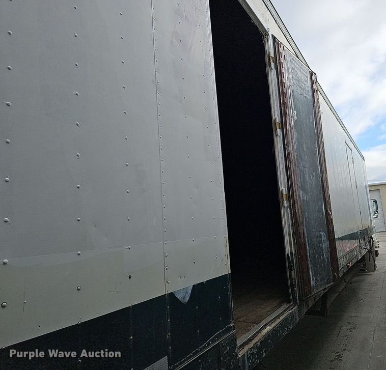 image for item DS5668 1988 Great Dane 7731TDAR 48  dry van trailer