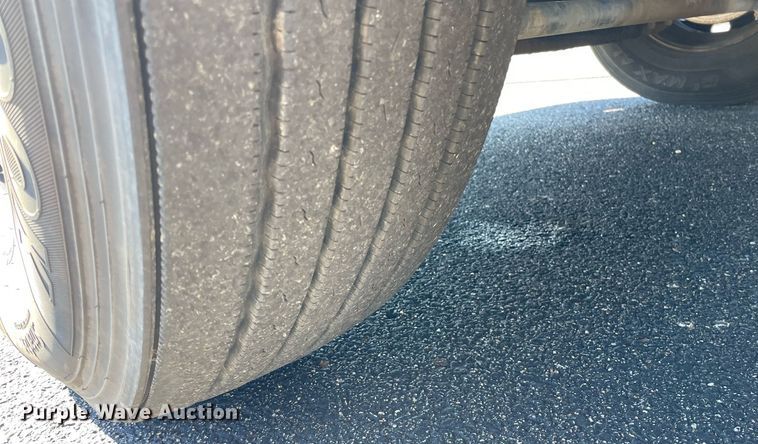 image for item GG9759 2015 Freightliner Cascadia Evolution 125  semi truck