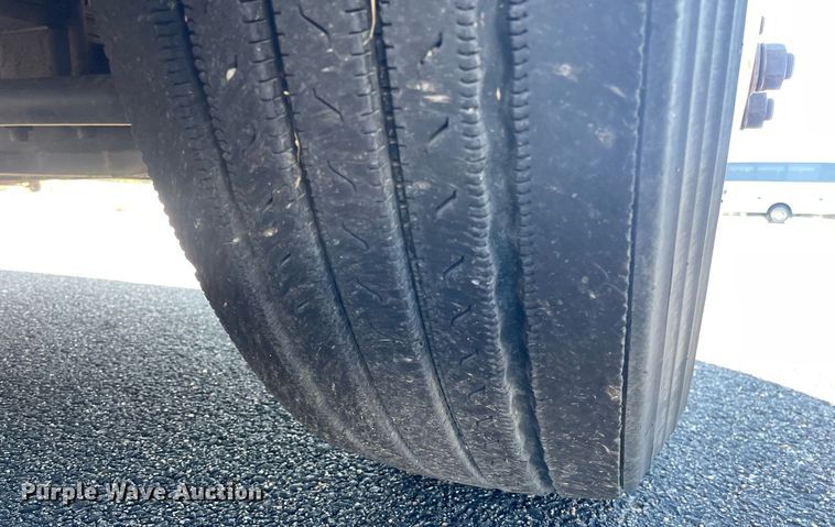 image for item GG9760 2016 Freightliner Cascadia Evolution 125  semi truck