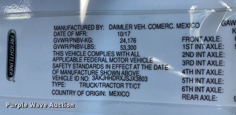 image for item GG9761 2018 Freightliner Cascadia 126  semi truck