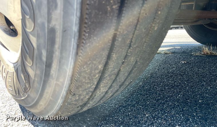 image for item GG9762 2015 Freightliner Cascadia Evolution 125  semi truck