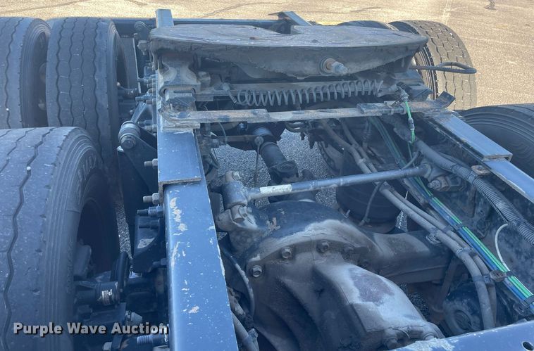 image for item GG9763 2017 Freightliner Cascadia Evolution 125  semi truck