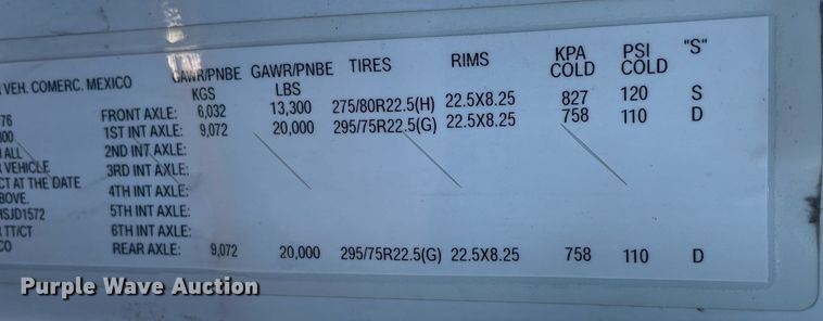 image for item GG9763 2017 Freightliner Cascadia Evolution 125  semi truck