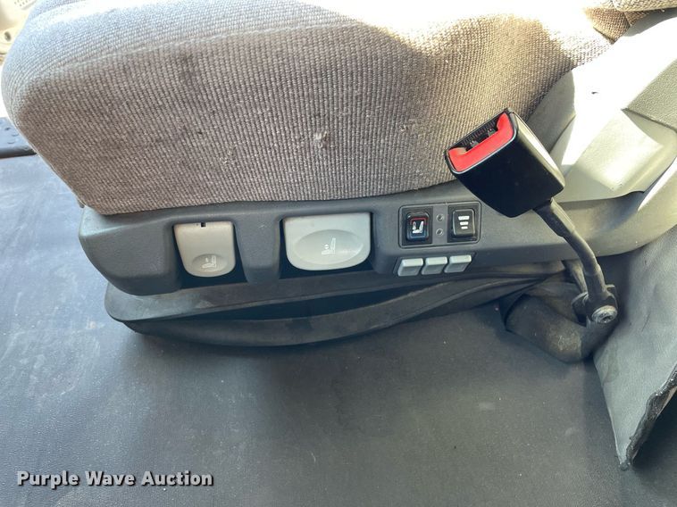 image for item GG9764 2016 Freightliner Cascadia Evolution 125  semi truck