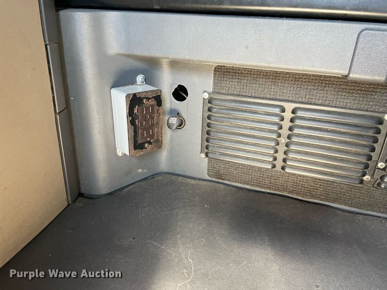 image for item GG9764 2016 Freightliner Cascadia Evolution 125  semi truck