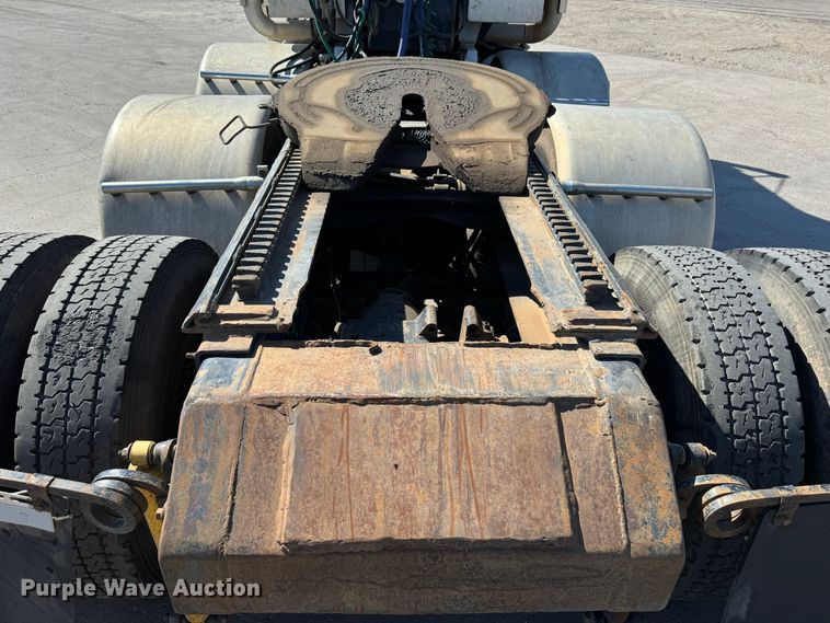 image for item GQ9218 2012 Mack GU700  semi truck