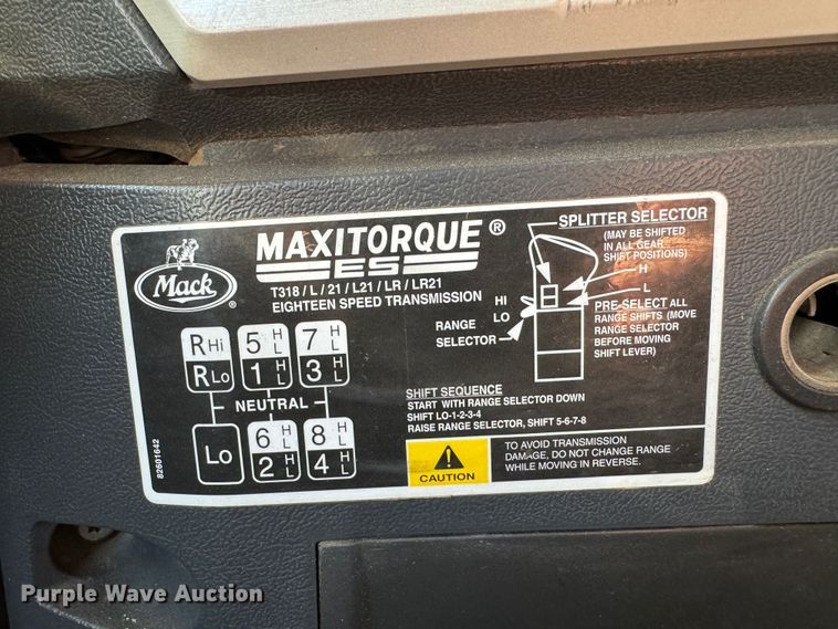 image for item GQ9218 2012 Mack GU700  semi truck