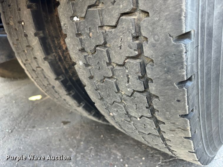 image for item GQ9218 2012 Mack GU700  semi truck