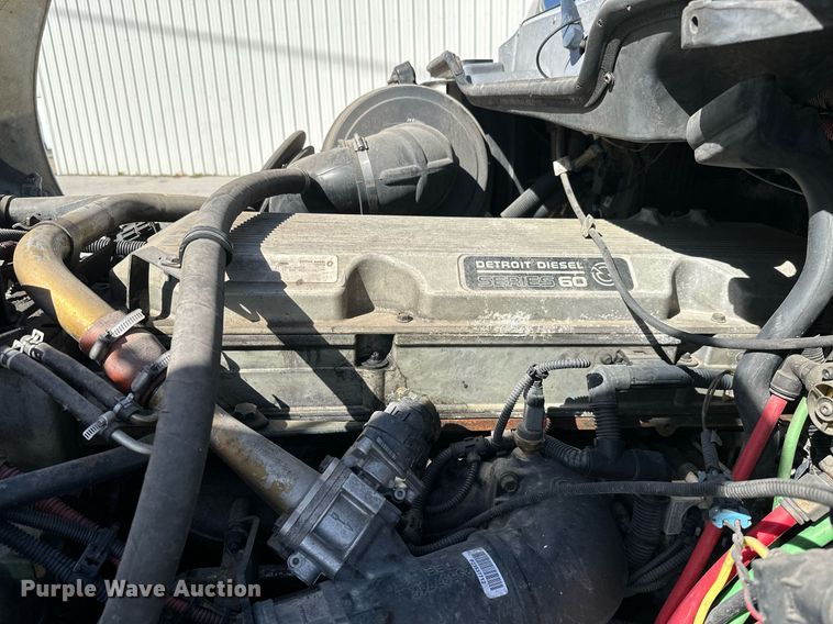 image for item KT9282 2008 Freightliner Century Class  semi truck