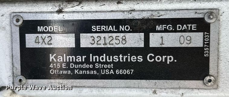 image for item KW9204 2009 Kalmar  4X2 yard truck