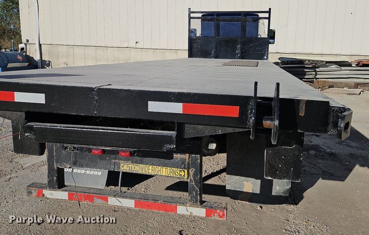 image for item LM9268 2012 Kenworth T370  flatbed truck