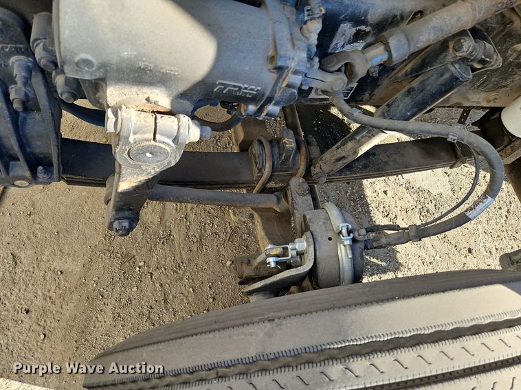 image for item LM9268 2012 Kenworth T370  flatbed truck