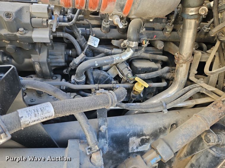 image for item LM9268 2012 Kenworth T370  flatbed truck